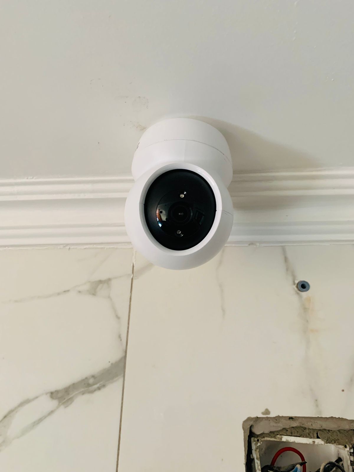 Sistema de alarme de intrusão